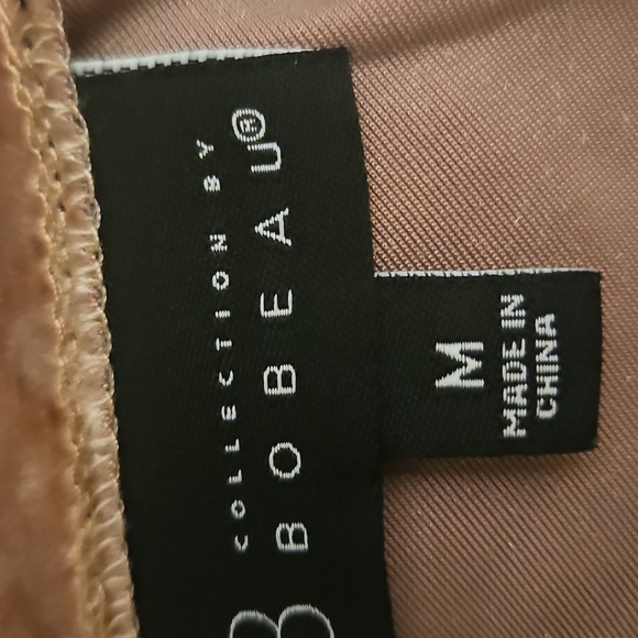 BOBEAU Crushed Velvet Blush Pink Boat Neck Bell Sleeve Top - Picture 6 of 8